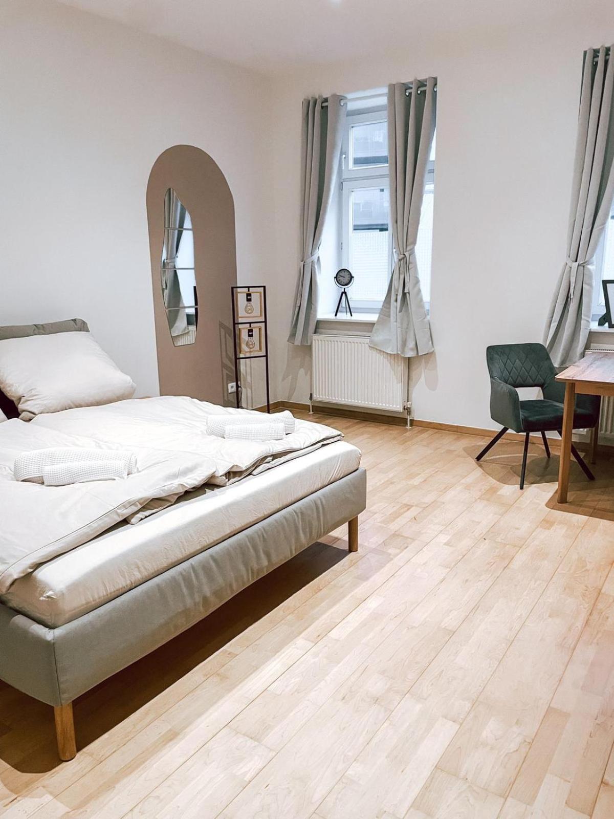 Zentrales Apartment Naehe Schoenbrunn - 2 Pers Wina Bagian luar foto